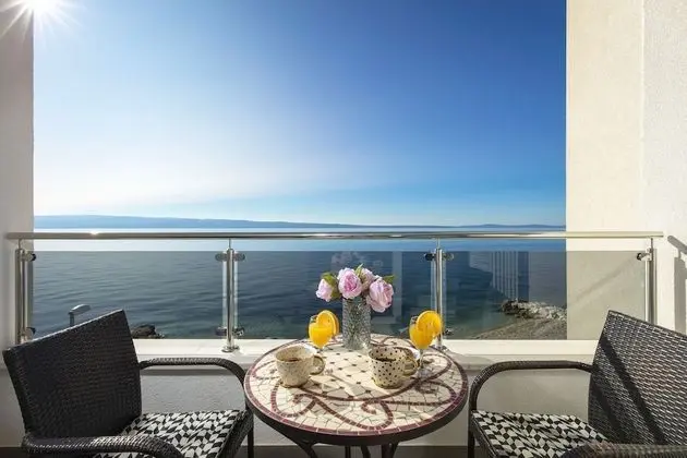 Exclusive Apart Daire, Deniz Manzaralı