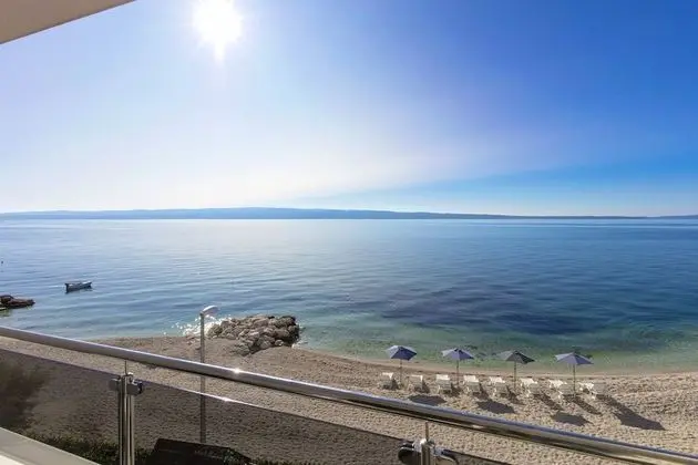 Exclusive Apart Daire, Deniz Manzaralı
