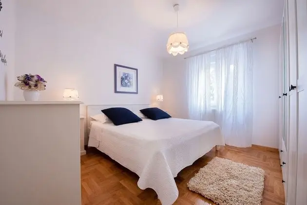 Deluxe Apart Daire, 2 Yatak Odası, Teras, Bahçe Manzaralı (Blue)