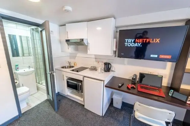 Stüdyo, 1 Büyük (Queen) Boy Yatak