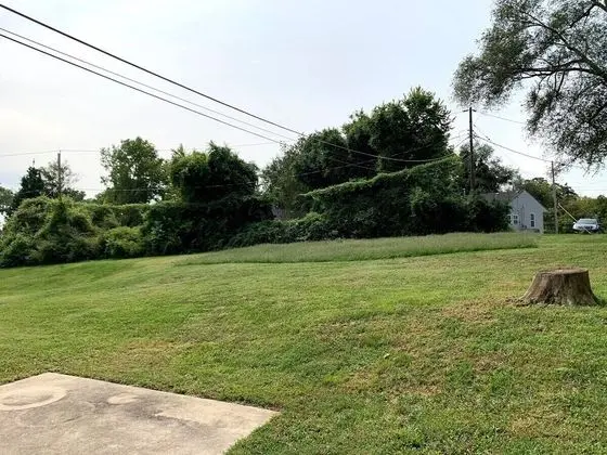 Ev (Spacious, cozy 2 bed home near the St)