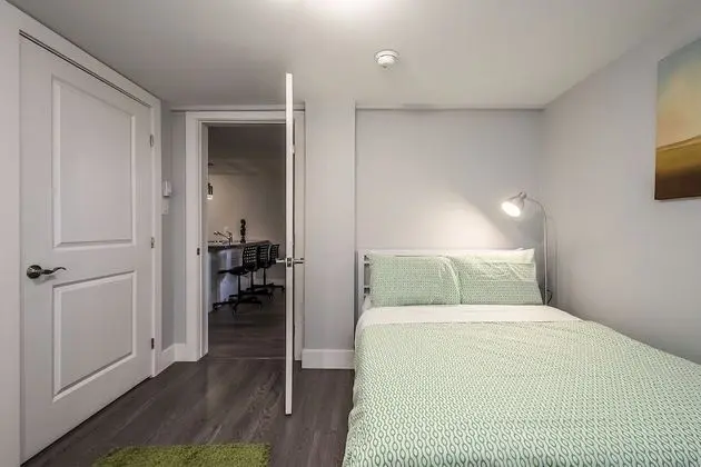 Comfort Apart Daire, 3 Yatak Odası, Avlu Manzaralı