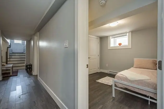 Comfort Apart Daire, 3 Yatak Odası, Avlu Manzaralı