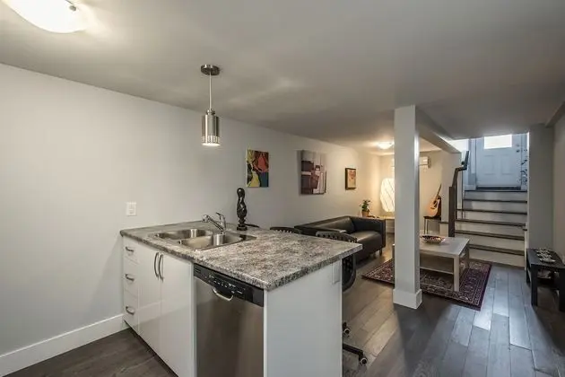 Comfort Apart Daire, 3 Yatak Odası, Avlu Manzaralı