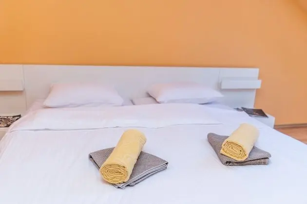 Çatı Katı (Loft) (2 Bedrooms)