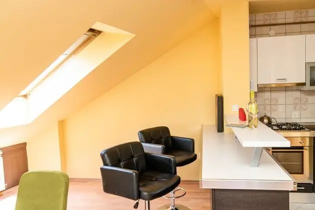 Çatı Katı (Loft) (2 Bedrooms)