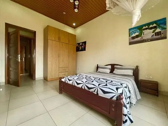 Ortak Ranzalı Oda, 1 Yatak Odası, Buzdolabı