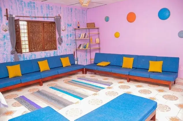 Tek Büyük Yataklı Oda, Ortak Banyo