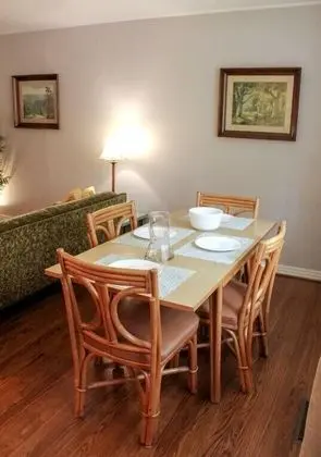 Ev (Spacious, homey 2-bedroom in Chattano)
