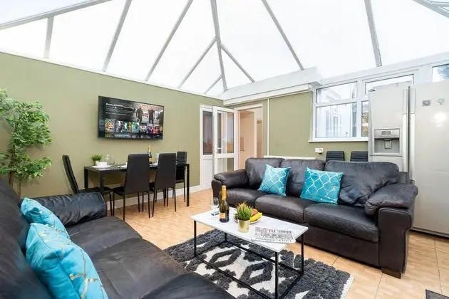 Comfort Ev (5 Bedrooms)