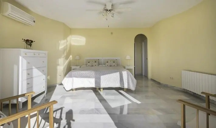 Villa, 4 Yatak Odası, Kişiye Özel Havuzlu