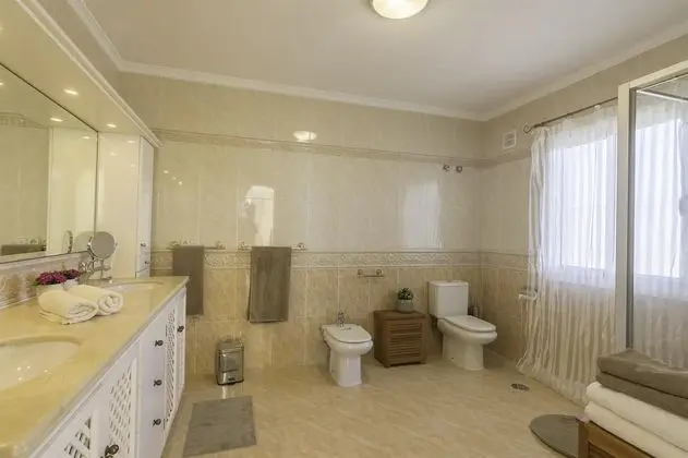 Villa, 4 Yatak Odası, Kişiye Özel Havuzlu