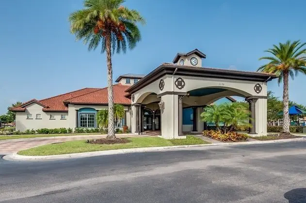 Villa (Spacious and Modern 8 Bedroom 5 Bathr)