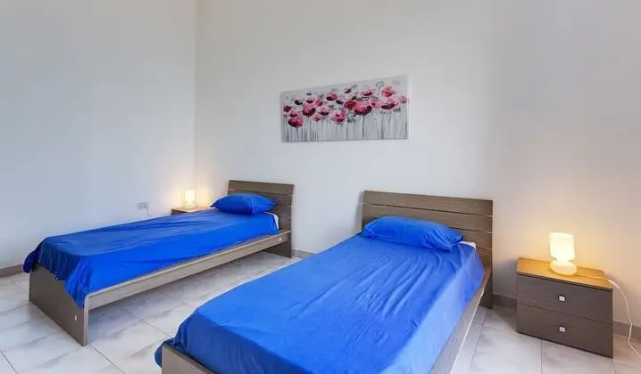 Apart Daire (4 Bedrooms)