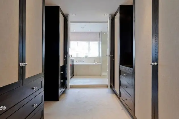 Ev (4 Bedrooms)