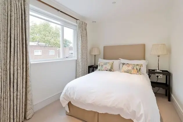 Ev (4 Bedrooms)