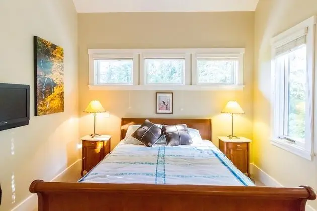 Sıra Ev, Birden Çok Yatak (Spacious Town Home with Private Hot T)