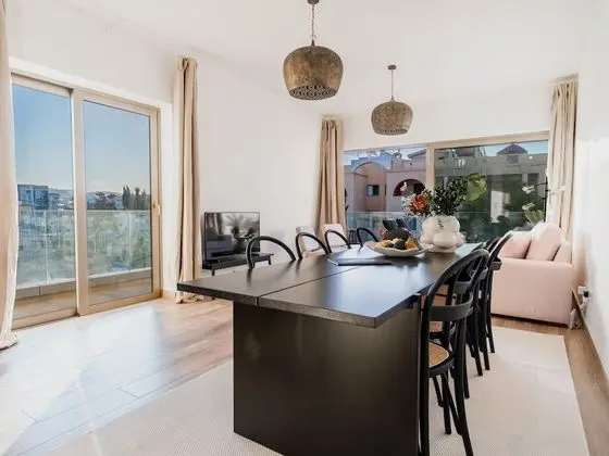 Apart Daire, 3 Yatak Odası, Balkon