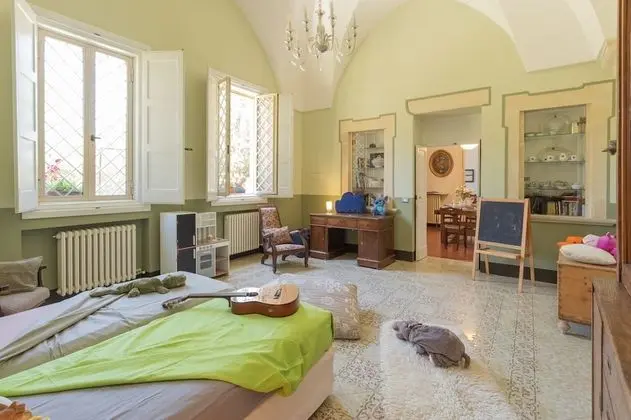 Deluxe Tek Büyük Yataklı Oda, Bahçe Manzaralı