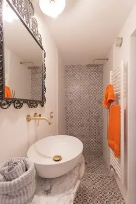 Deluxe Tek Büyük Yataklı Oda, Bahçe Manzaralı