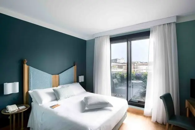 Classic Tek Büyük Yataklı Oda, 1 Büyük (Queen) Boy Yatak, Balkon, Şehir Manzaralı