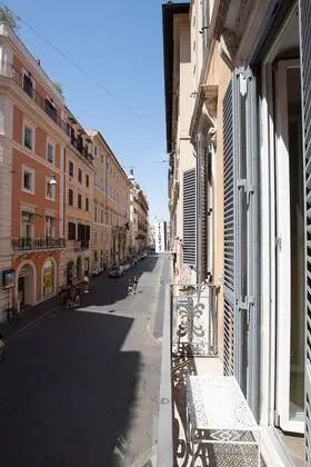 Standard Double Room via del Corso