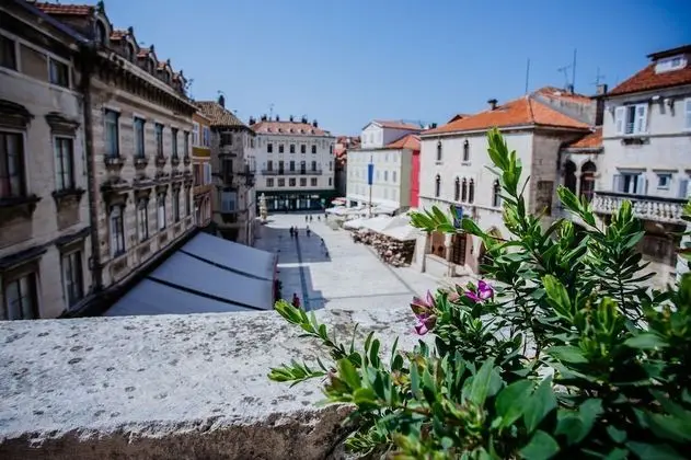 Deluxe Apartment, 2 bedrooms (at address Ispod ure 3)