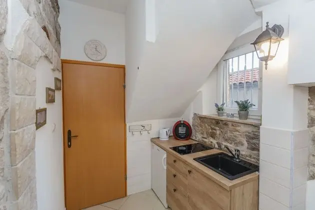 Deluxe Three Bed Studio - Radunica 17