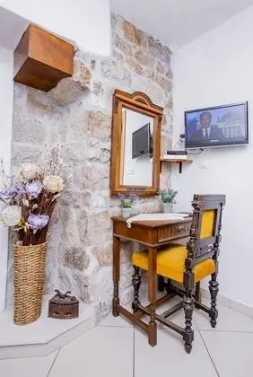 Deluxe Three Bed Studio - Radunica 17