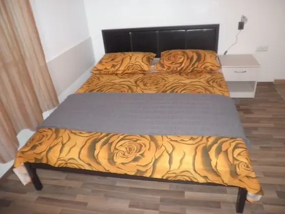 Standard Stüdyo, Şehir Manzaralı