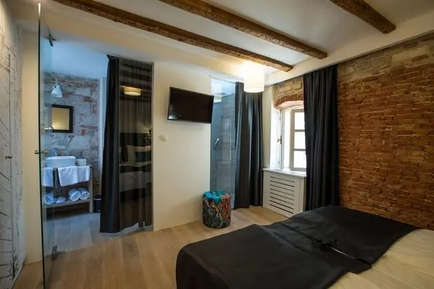 Deluxe Tek Büyük veya İki Ayrı Yataklı Oda