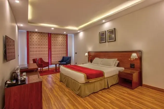 Premier Room