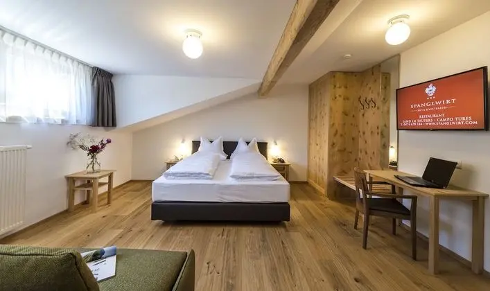 Dört Kişilik Oda (4DZZ)