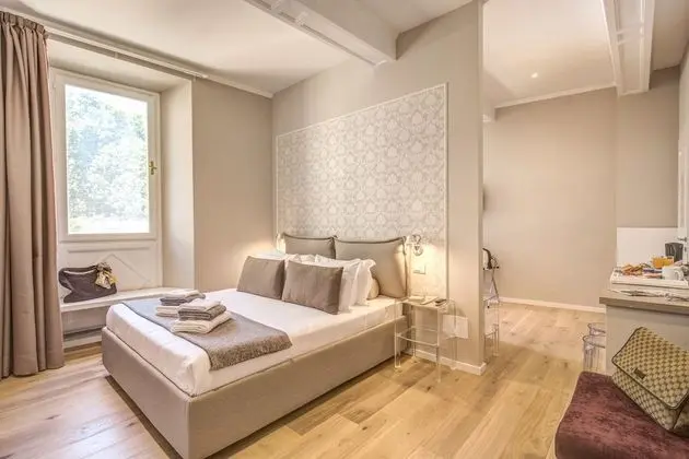 Standard Tek Büyük Yataklı Oda