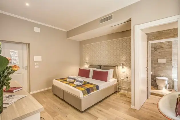 Superior Tek Büyük Yataklı Oda