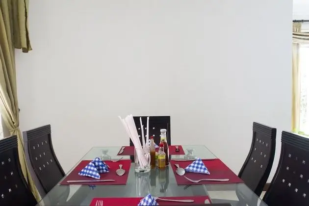 Deluxe Tek Büyük Yataklı Oda, Balkon