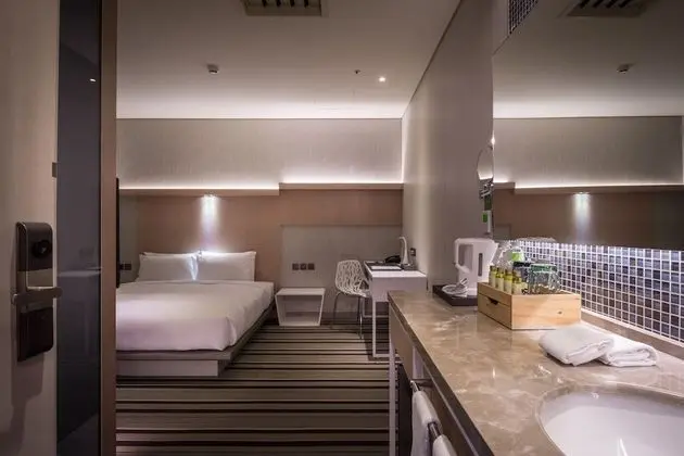 Superior Oda, Penceresiz (Not a quarantine hotel)