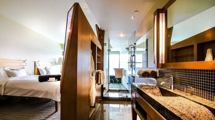 Deluxe Oda, 2 Büyük (Queen) Boy Yatak, Göl Manzaralı (Deluxe Lake View 2 Queen Beds)