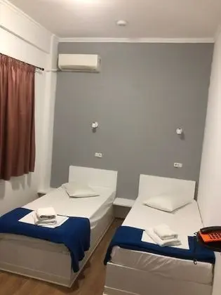 Economy Tek Büyük veya İki Ayrı Yataklı Oda, Özel Banyo