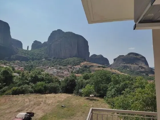 Üç Kişilik Oda (Village View)