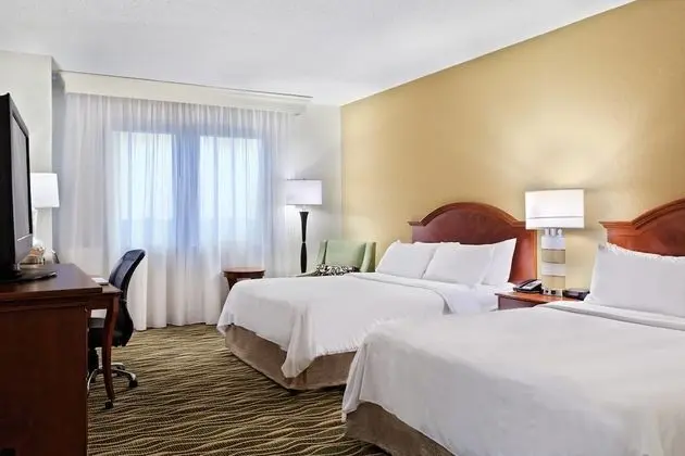 Oda, 2 Büyük (Queen) Boy Yatak (Mobility/Hearing Accessible, Tub)