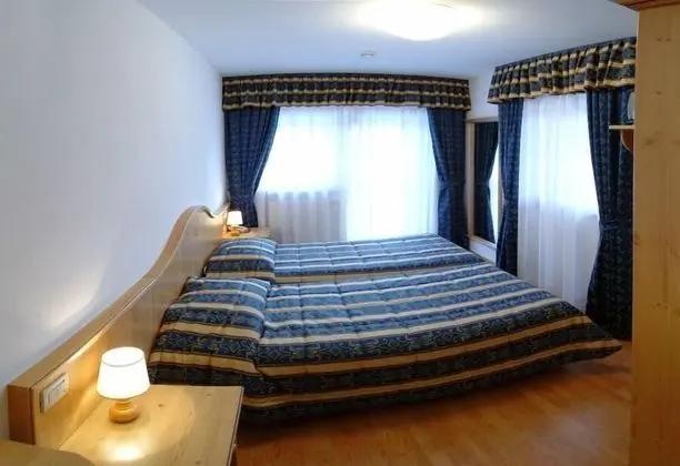 Dört Kişilik Oda