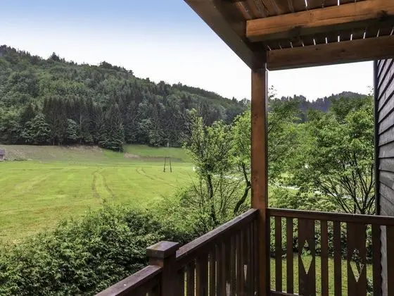 Ev