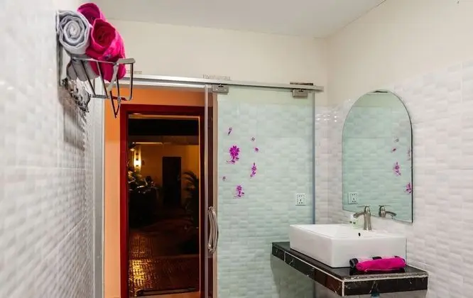 Deluxe Tek Büyük Yataklı Oda, 1 En Büyük (King) Boy Yatak, Teras, Okyanus Manzaralı