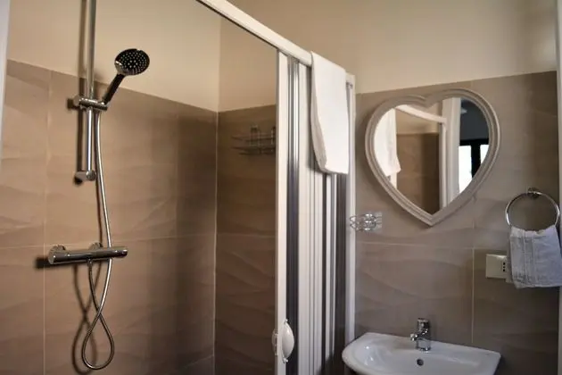 Tek Büyük Yataklı Oda, Dağ Manzaralı