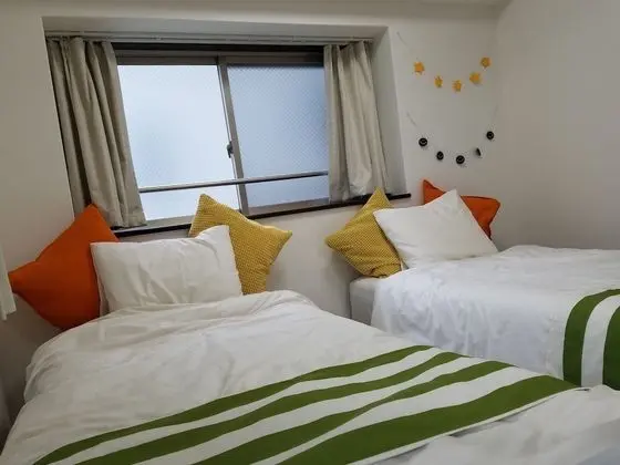 Oda (Canal Room, 201)