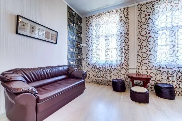 Apart Daire (Efimova 1.1)