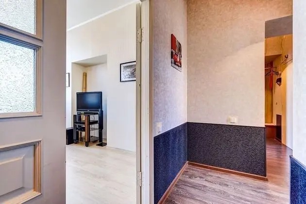 Apart Daire (Efimova 1.1)