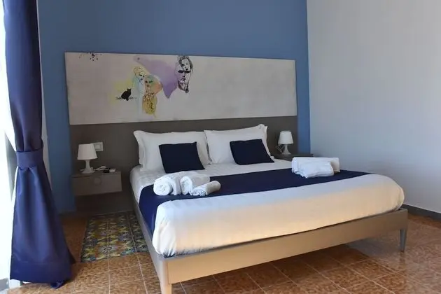 Deluxe Tek Büyük Yataklı Oda, Deniz Manzaralı