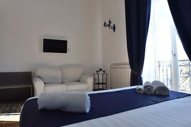 Deluxe Tek Büyük Yataklı Oda, Deniz Manzaralı